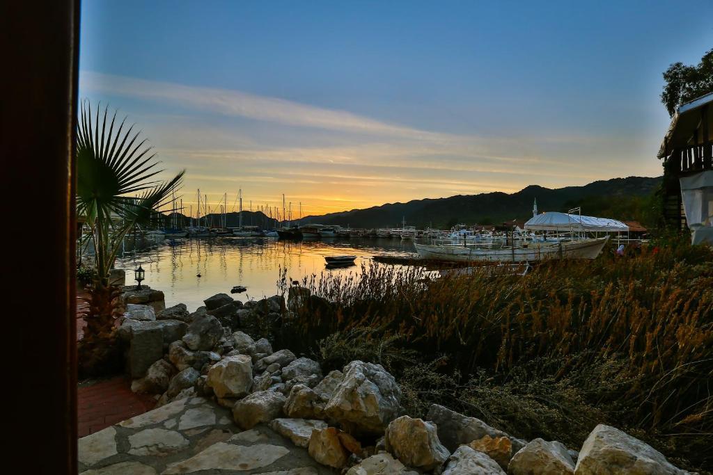 Hotel Kekova Theimussa Kaleucagız Zewnętrze zdjęcie
